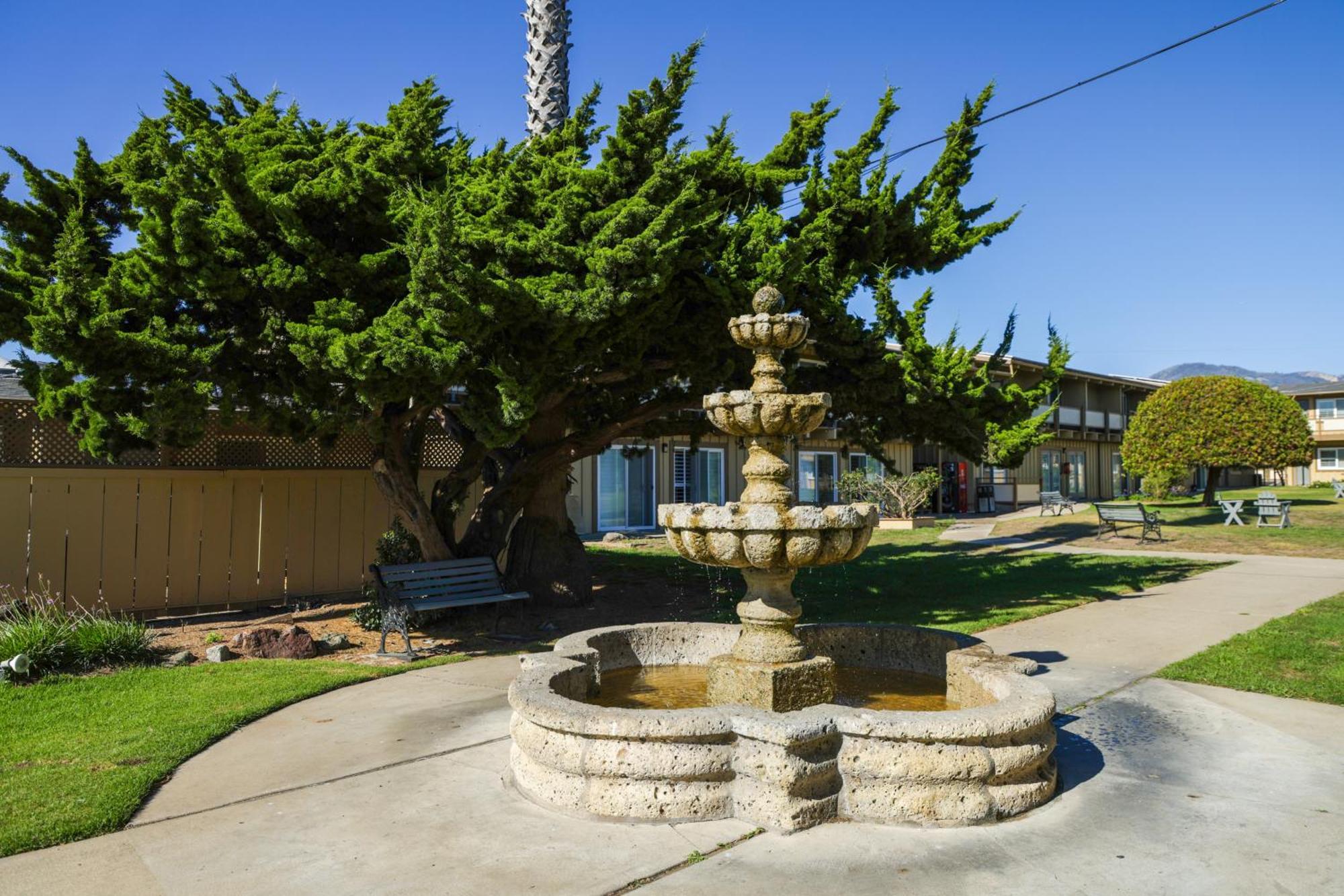 Silver Surf Motel San Simeon Dış mekan fotoğraf