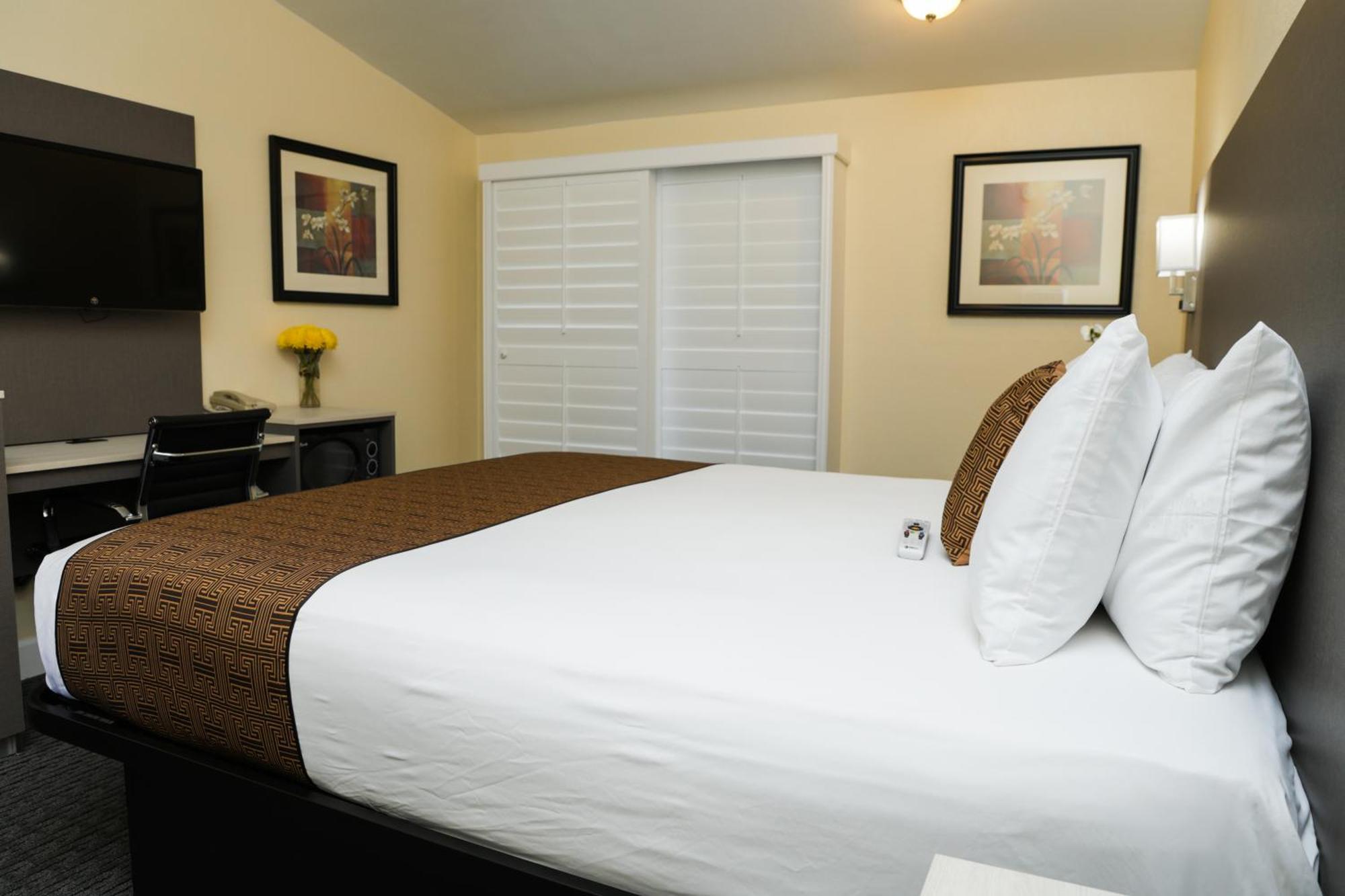 Silver Surf Motel San Simeon Dış mekan fotoğraf